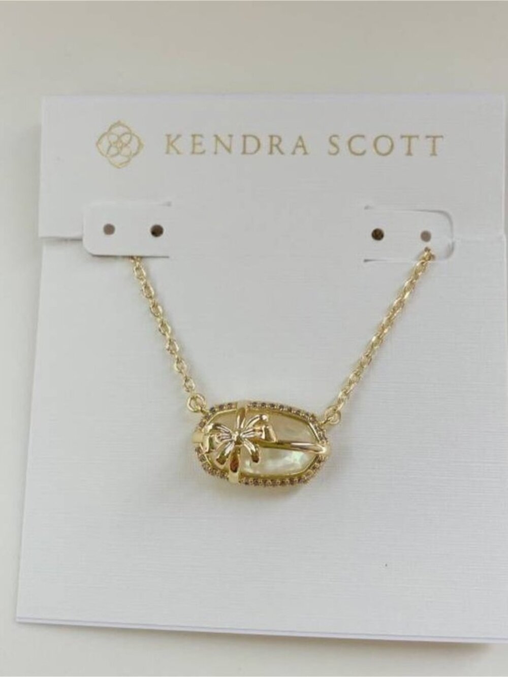 Kendra Scott Elisa Bow Gold Short Pendant Necklace